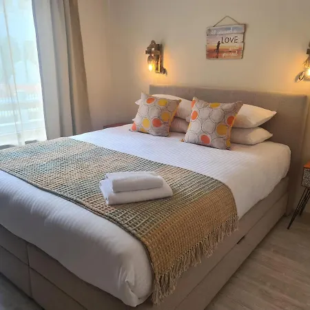 Hotel de apartamente Sea Dreams Yellow Submarine *